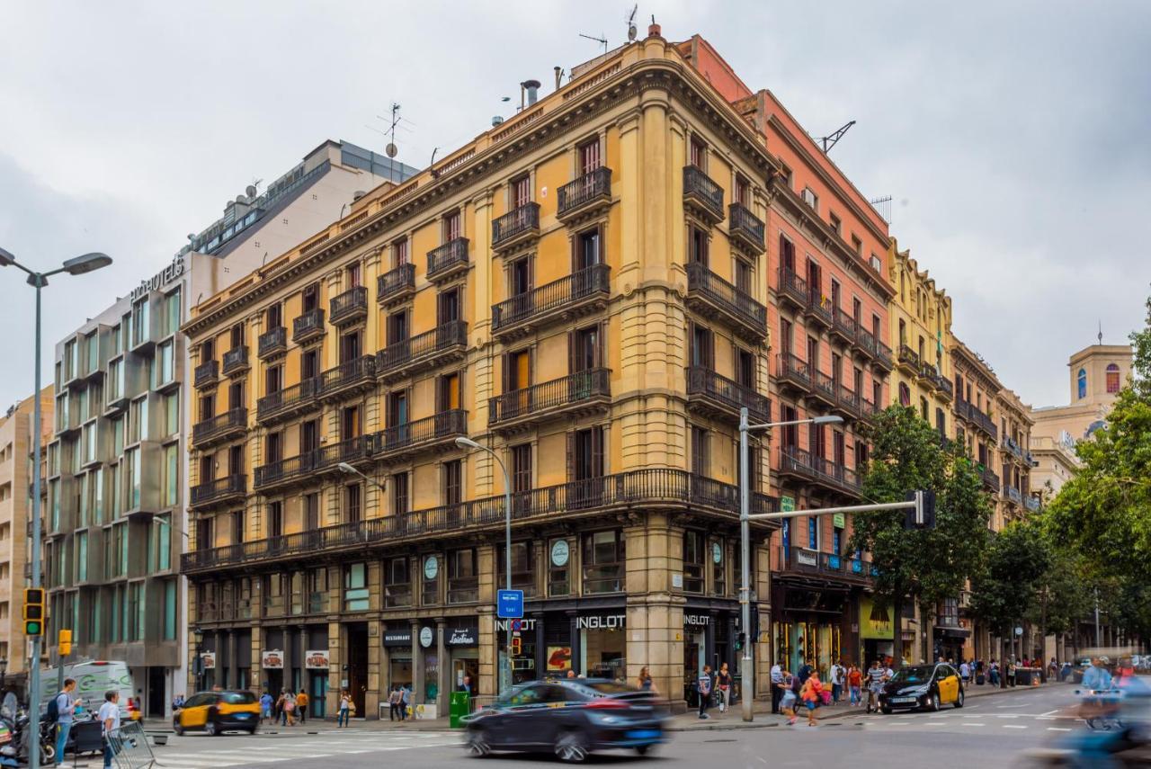 Fontanella Green House برشلونة المظهر الخارجي الصورة